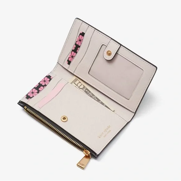 Kate Spade Pink Wallet Minimalist Design Saffiano Texture - Picture 3 of 3